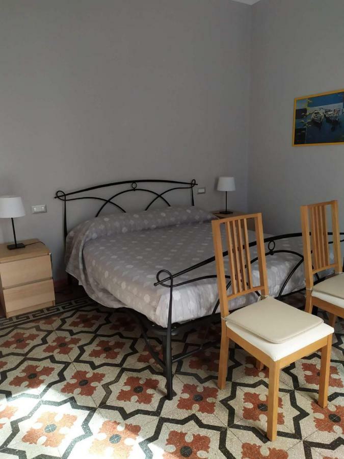 B&B A Casa Di Giosi Catania Eksteriør billede