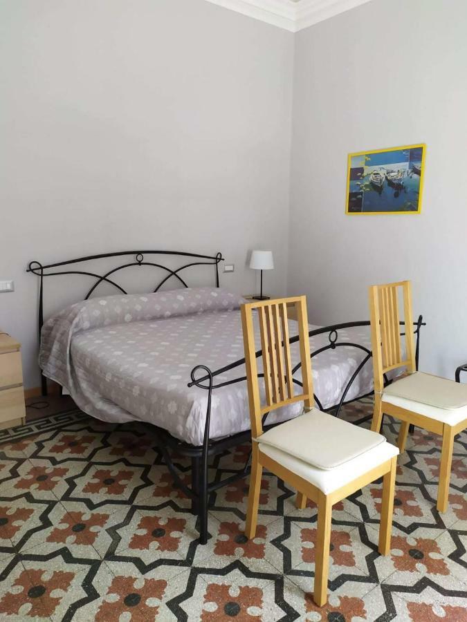 B&B A Casa Di Giosi Catania Eksteriør billede